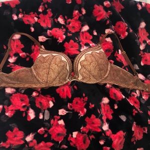 Victoria’s Secret very sexy push up bra